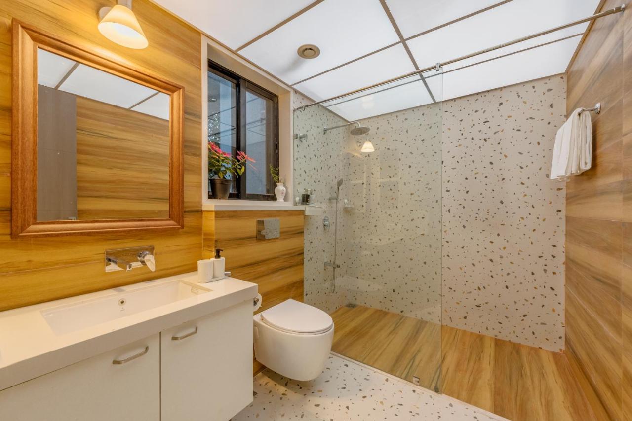 Saffronstays Mayfair Gardens 4 Bedroom Petfriendly Pool Villa アリバグ エクステリア 写真