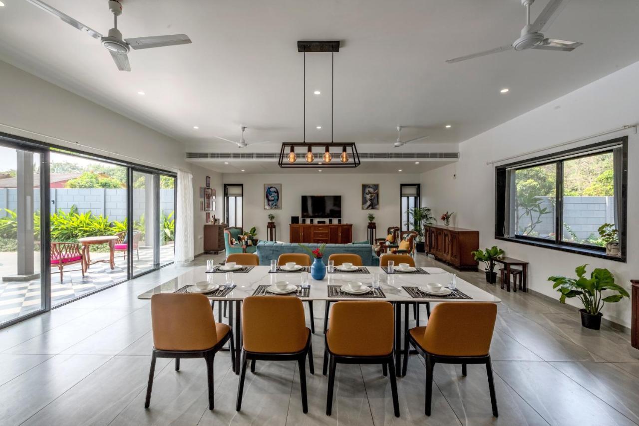 Saffronstays Mayfair Gardens 4 Bedroom Petfriendly Pool Villa アリバグ エクステリア 写真
